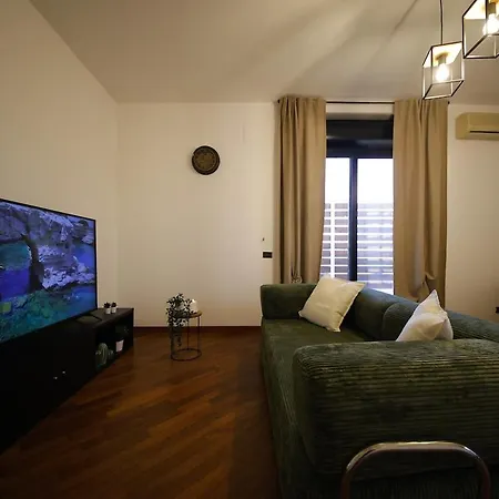 Rooftop Bottalico - Tra Policlinico E Stazione * Bari